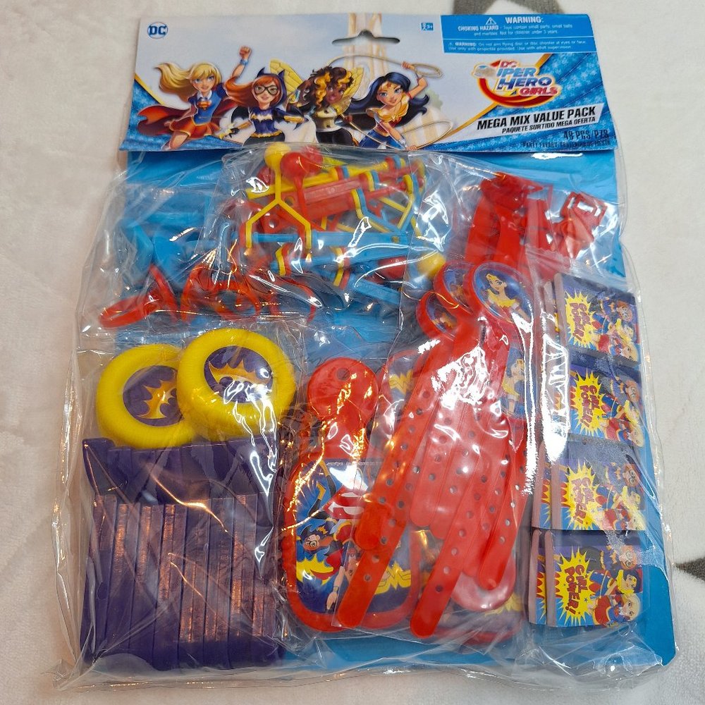 DC‎ Super Hero Girls 48 Piece Favor Pack Birthday Party Supplies New